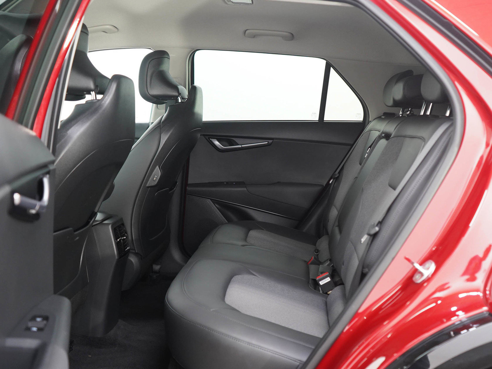Used 2023 Kia Niro Wind w/ Wind Preserve Package FWD image 19