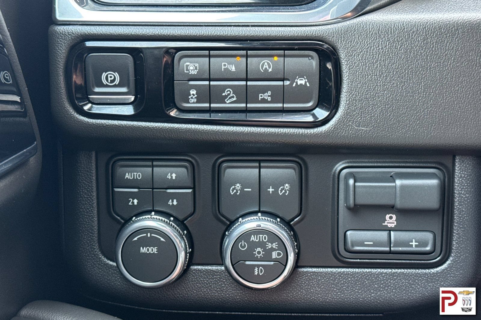 Certified 2026 GMC Yukon XL Elevation AWD/4WD image 33