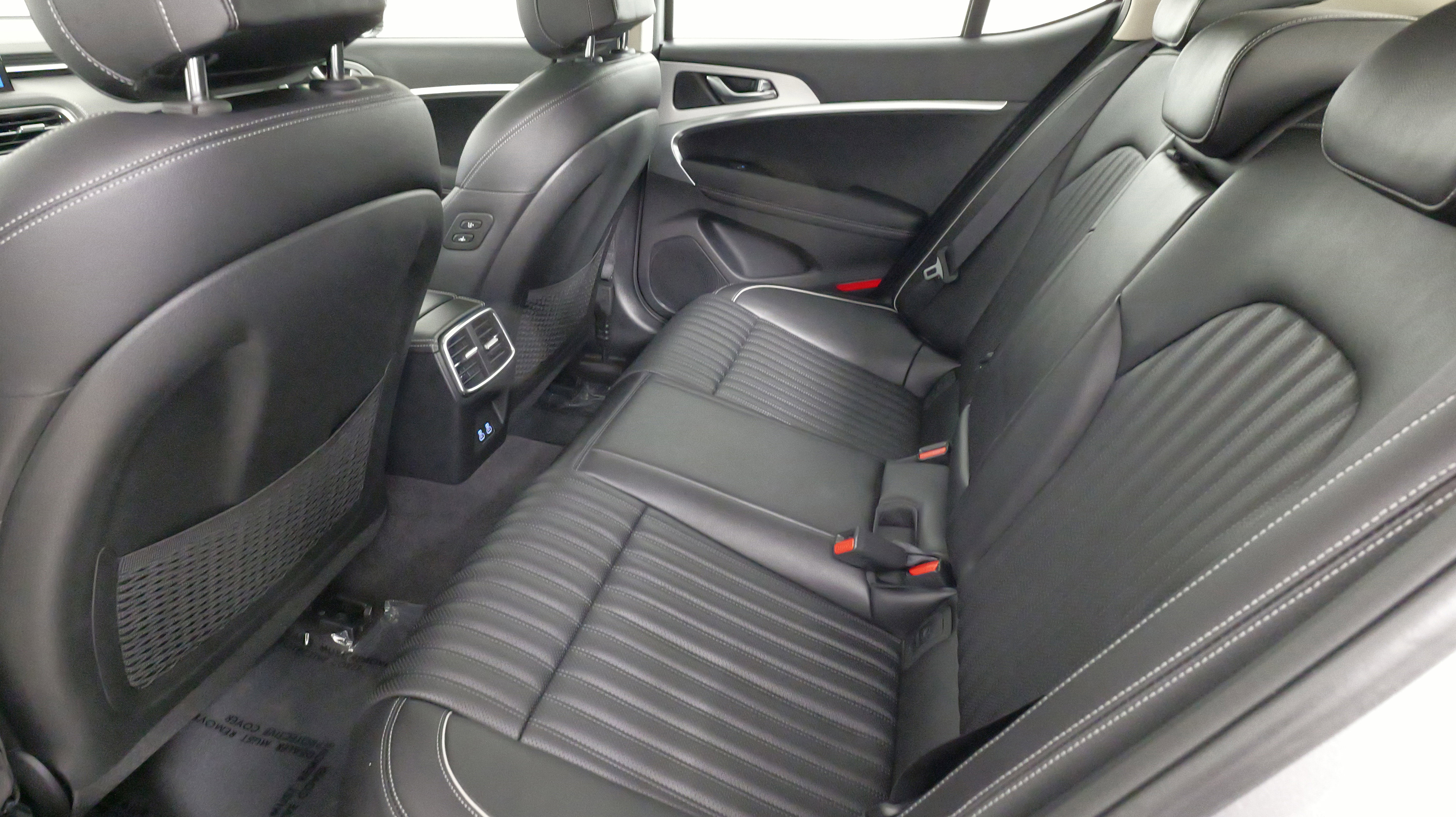 Used 2026 Genesis G70 2.5T Prestige image 35