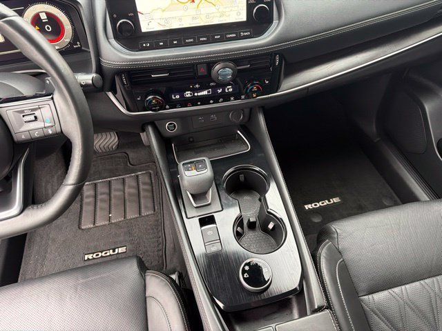 Used 2021 Nissan Rogue Platinum AWD/4WD image 25