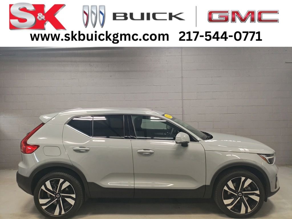 Used 2024 Volvo XC40 B5 Ultimate w/ Climate Package AWD/4WD image 1