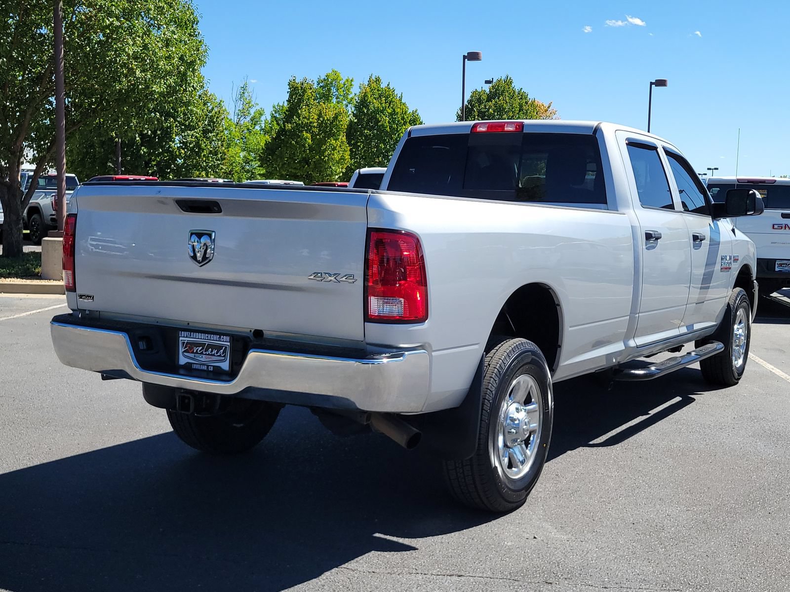 Used 2014 RAM 2500 Tradesman w/ Chrome Appearance Group AWD/4WD image 3