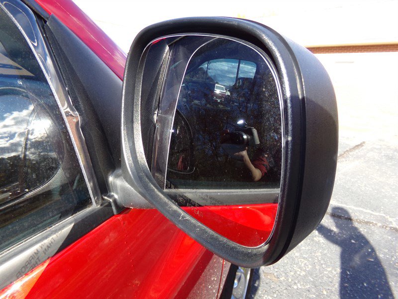 Used 2003 Dodge Ram 1500 Truck SLT image 24