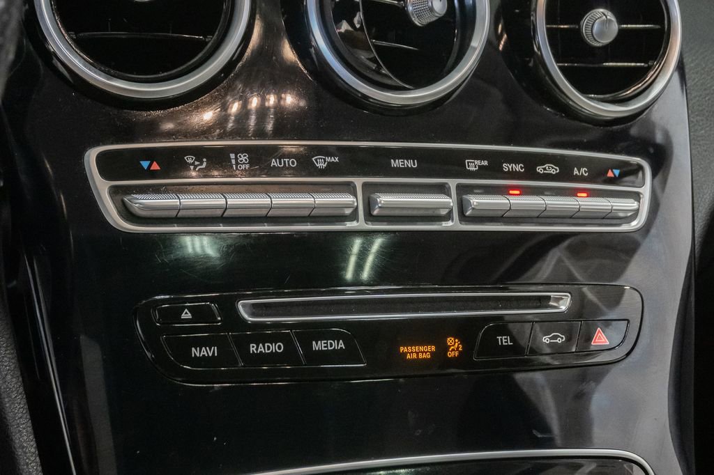 Used 2016 Mercedes-Benz C 300 4MATIC Sedan image 26