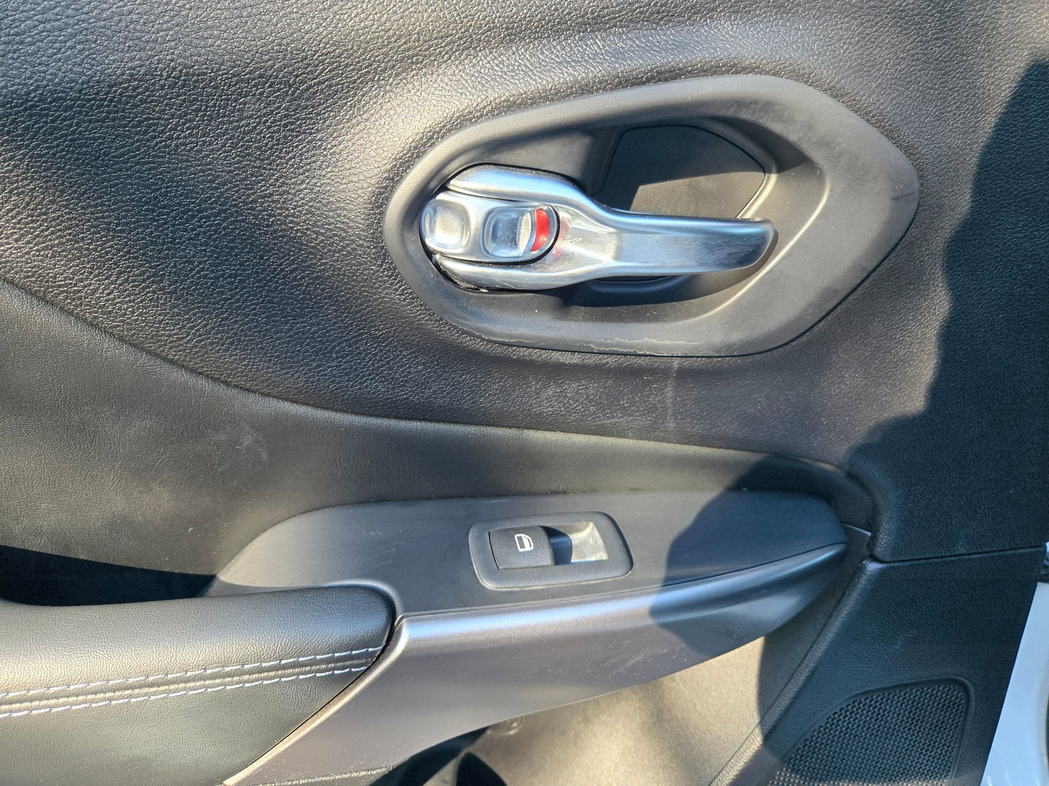 Used 2021 Jeep Cherokee Latitude image 28