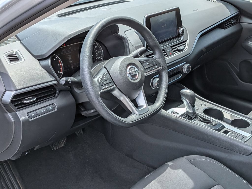 Certified 2022 Nissan Altima 2.5 SV AWD/4WD image 14