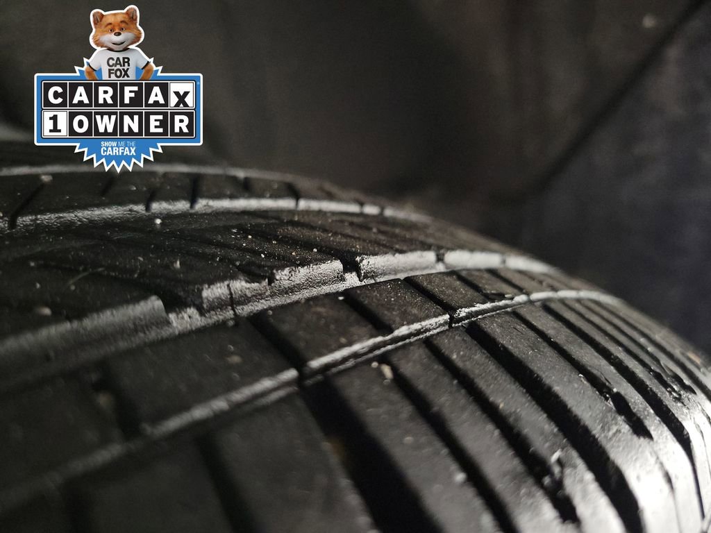 Used 2024 Toyota Corolla Cross XLE image 11