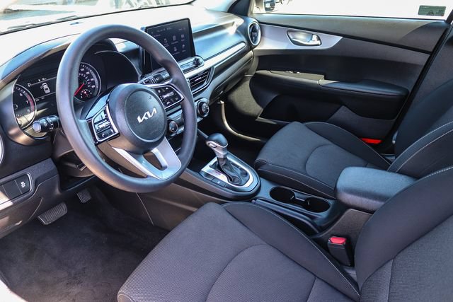 Used 2022 Kia Forte Sedan FWD image 19
