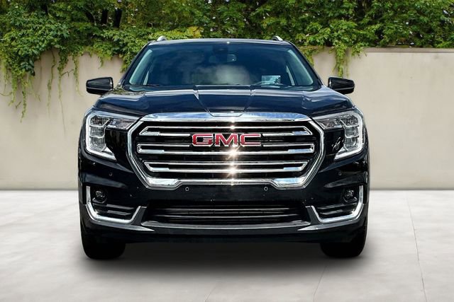 Certified 2023 GMC Terrain SLT w/ Tech Package AWD/4WD image 2
