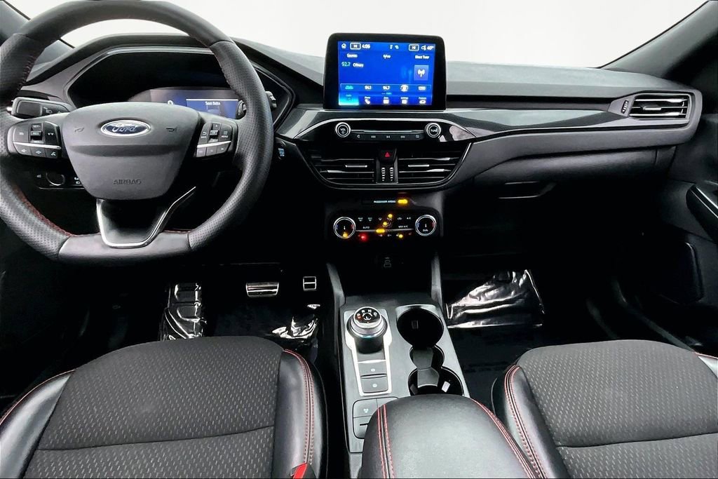Used 2024 Ford Escape ST-Line image 7