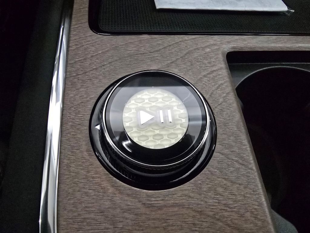 New 2026 Volvo EX90 Ultra AWD/4WD image 31