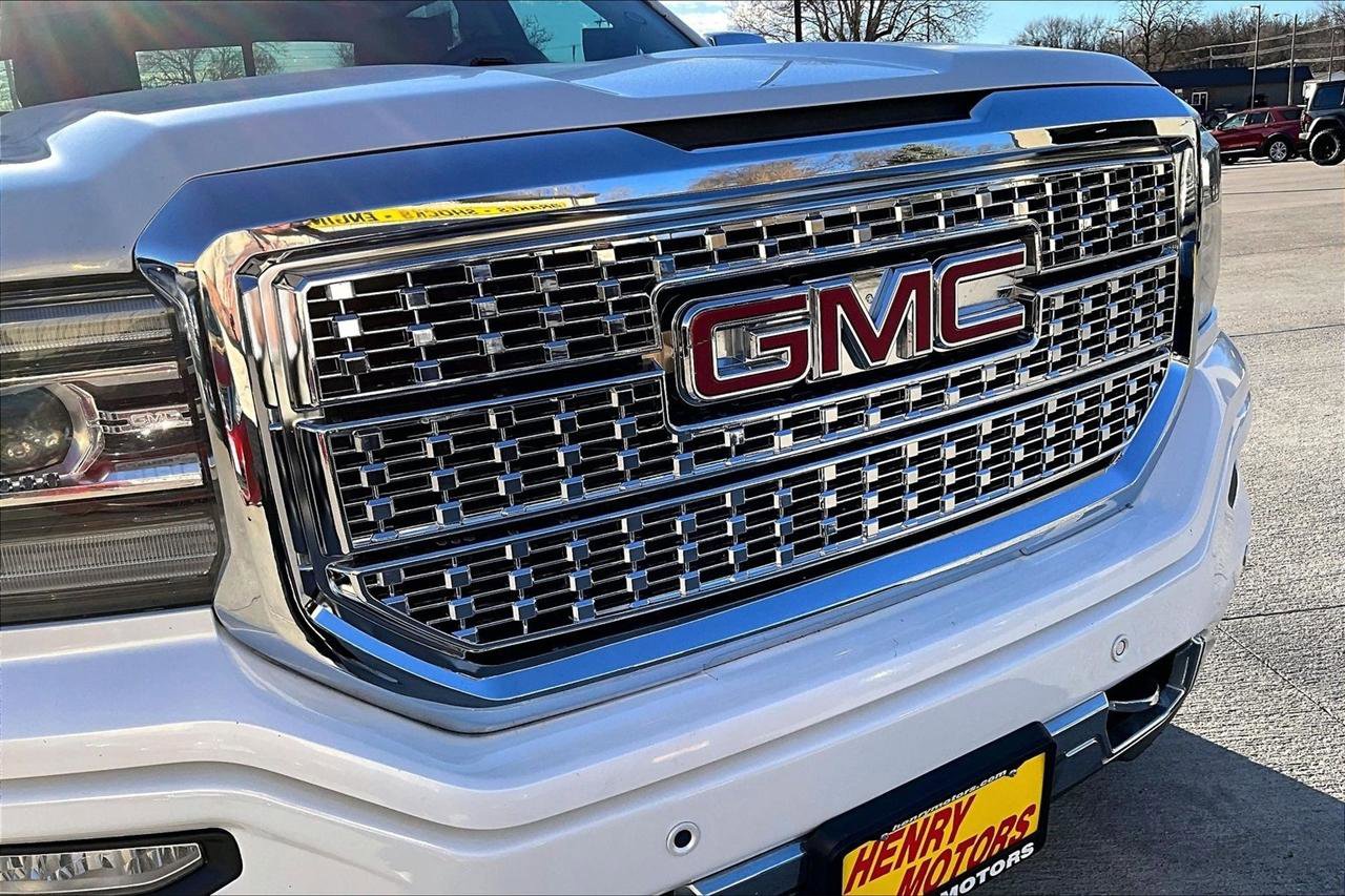 Used 2018 GMC Sierra 1500 Denali w/ Denali Ultimate Package image 33