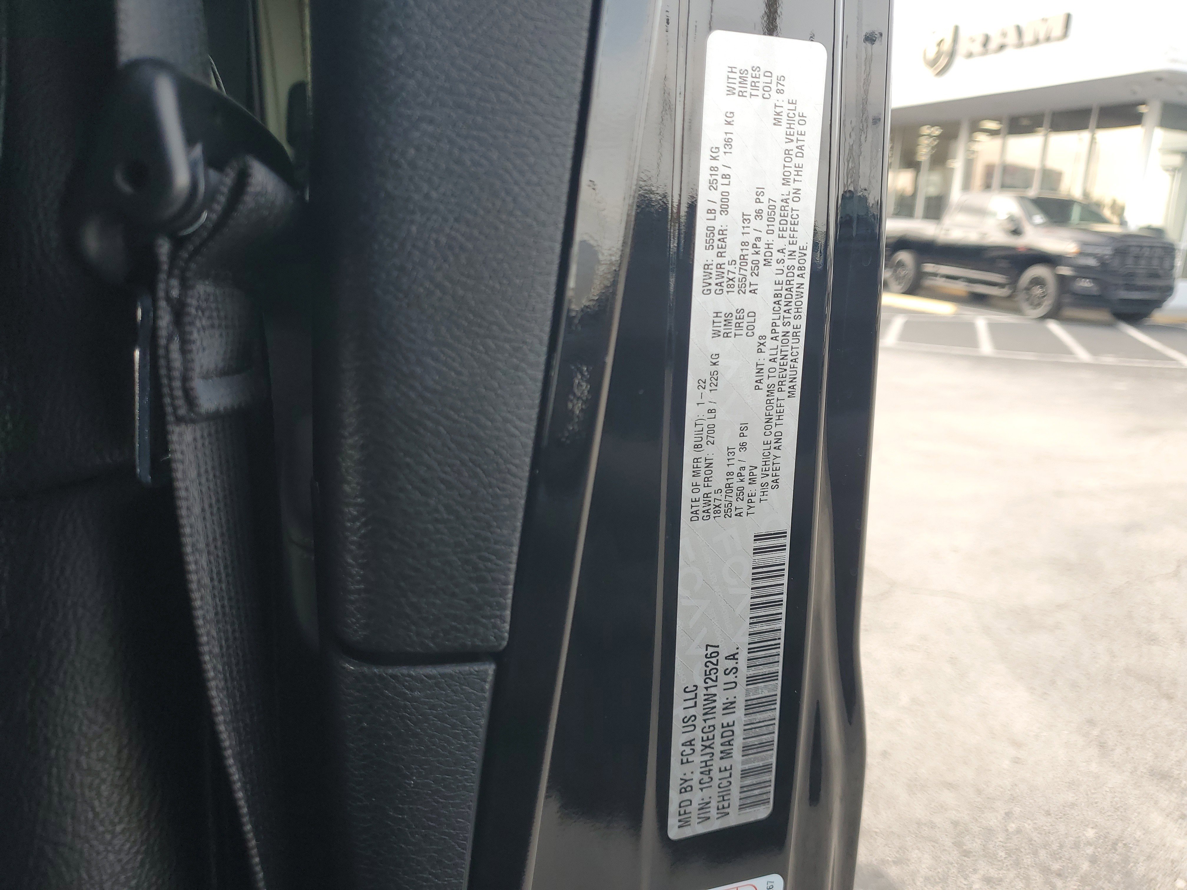 Used 2022 Jeep Wrangler Unlimited Sahara w/ LED Lighting Group image 30