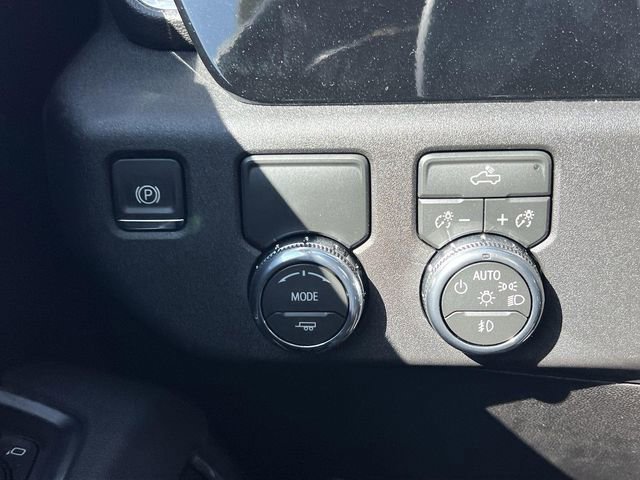 New 2026 GMC Sierra 1500 Elevation w/ LPO, Elevation Black Package image 23