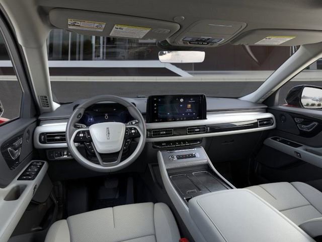 New 2025 Lincoln Aviator AWD w/ Equipment Group 101A image 9