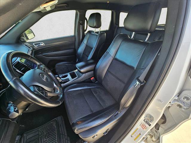 Used 2021 Jeep Grand Cherokee Laredo X image 16