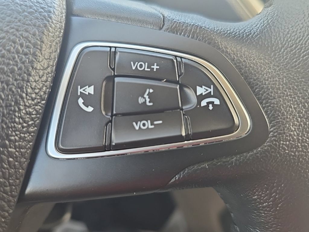 Used 2019 Ford Escape SEL AWD/4WD image 13