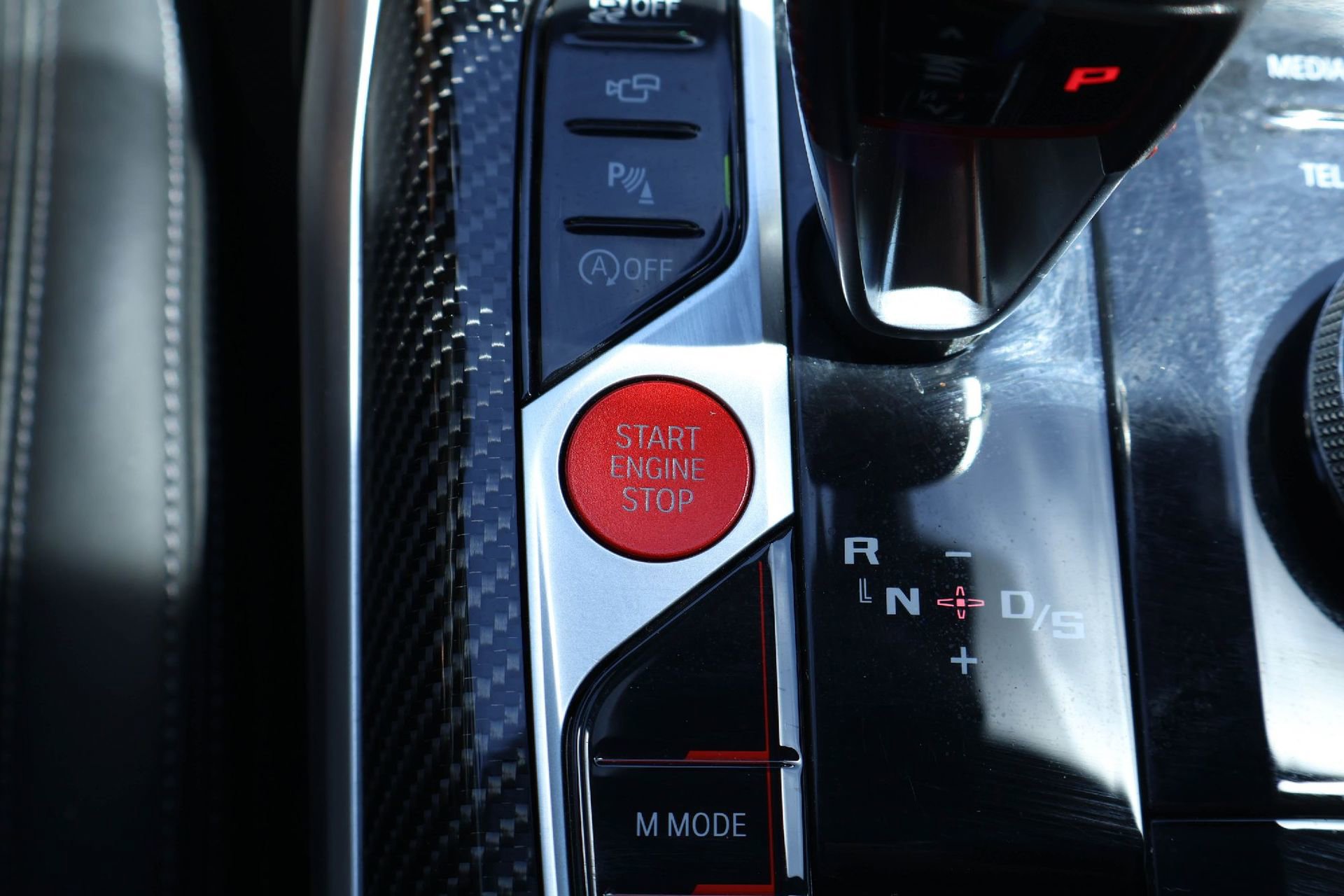 Used 2024 BMW M4 Competition image 25