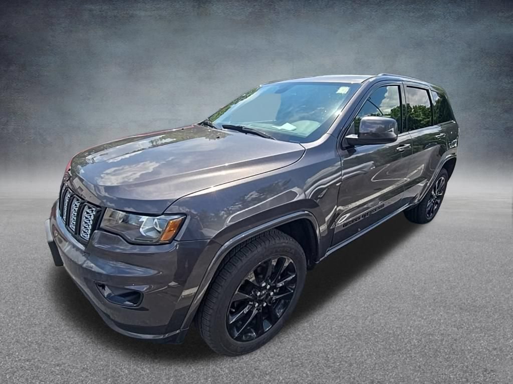 Used 2019 Jeep Grand Cherokee Altitude AWD/4WD image 4