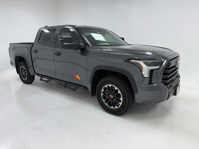 New 2026 Toyota Tundra SR5