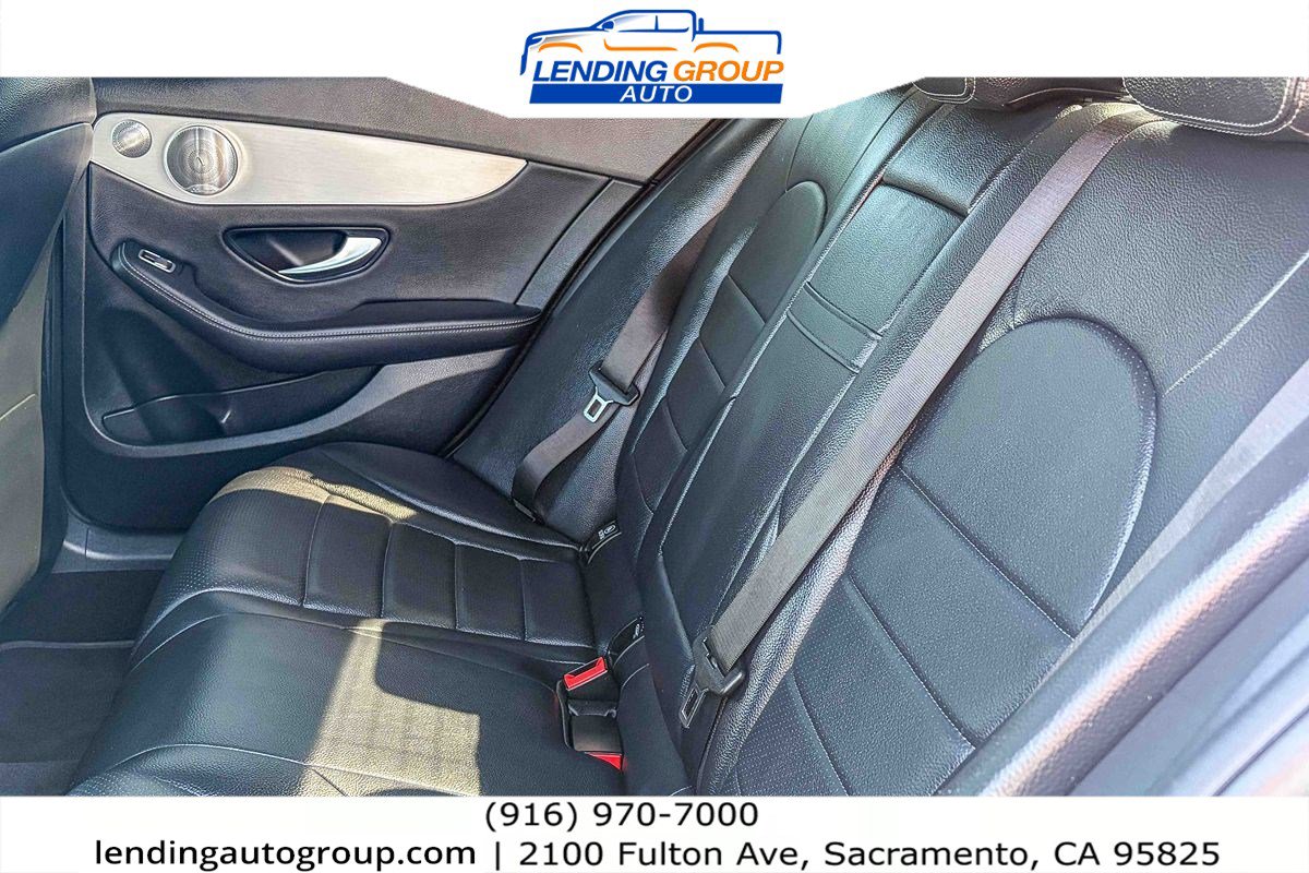 Used 2021 Mercedes-Benz C 300 Sedan image 18