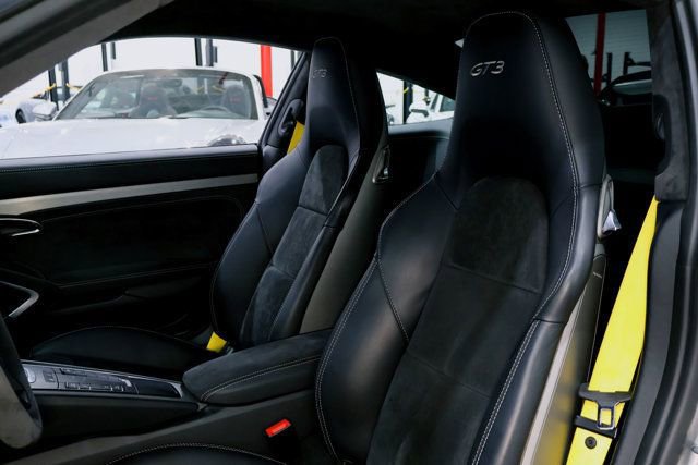 Used 2018 Porsche 911 GT3 image 26