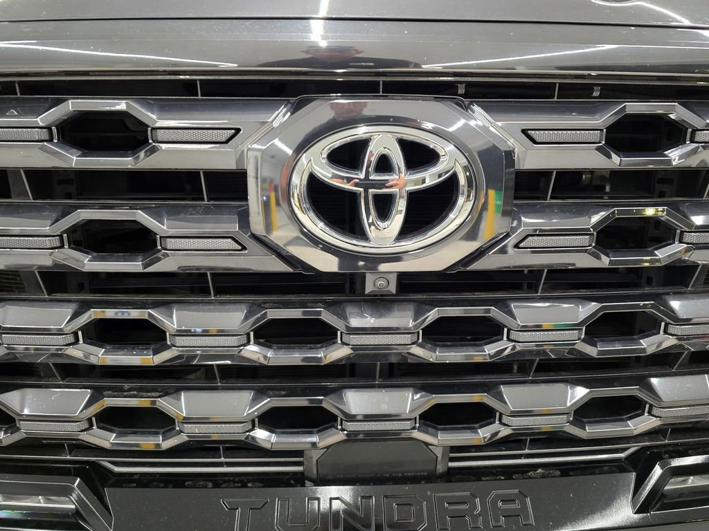 Used 2023 Toyota Tundra Platinum AWD/4WD image 10