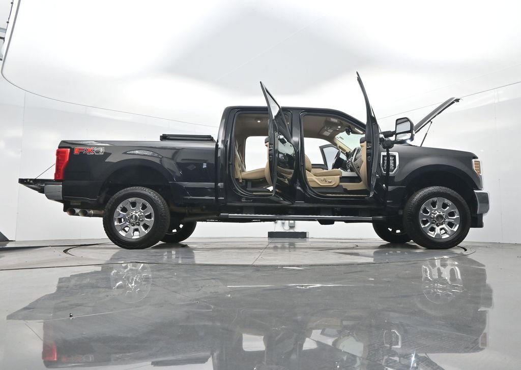 Used 2018 Ford F250 Lariat w/ Lariat Ultimate Package image 44