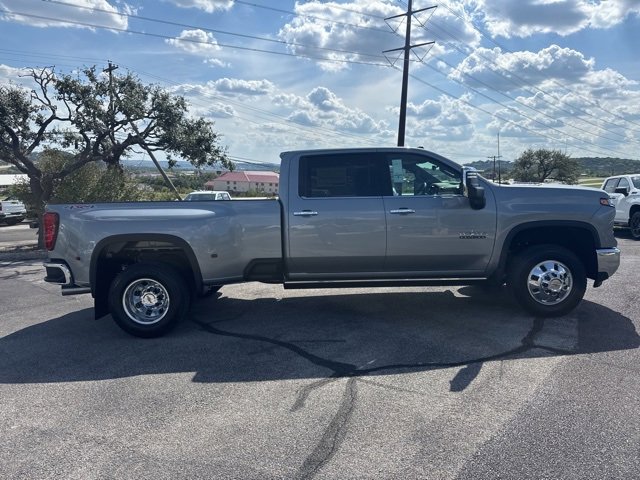New 2026 Chevrolet Silverado 3500 LTZ w/ LTZ Texas Edition image 4