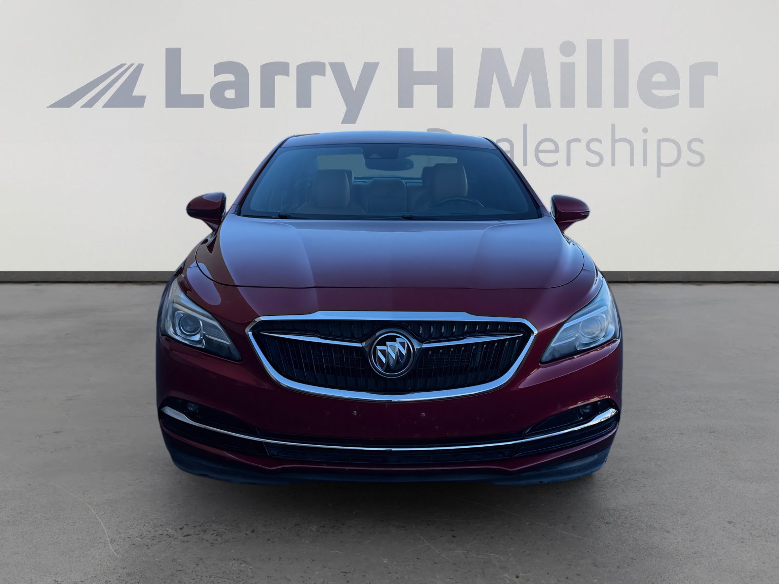 Used 2018 Buick LaCrosse Premium w/ Sights and Sounds Package FWD image 8