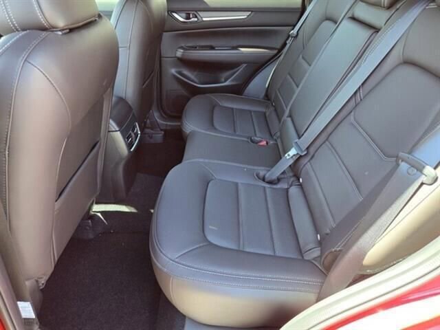 Used 2025 MAZDA CX-5 Signature image 15