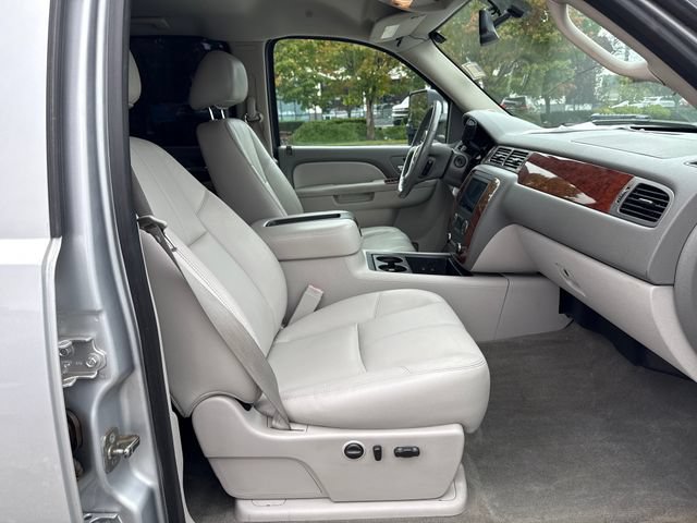 Used 2012 Chevrolet Silverado 3500 LTZ w/ LTZ Plus Package AWD/4WD image 9