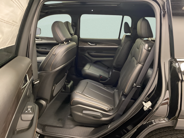New 2026 Jeep Grand Cherokee L Limited AWD/4WD image 22