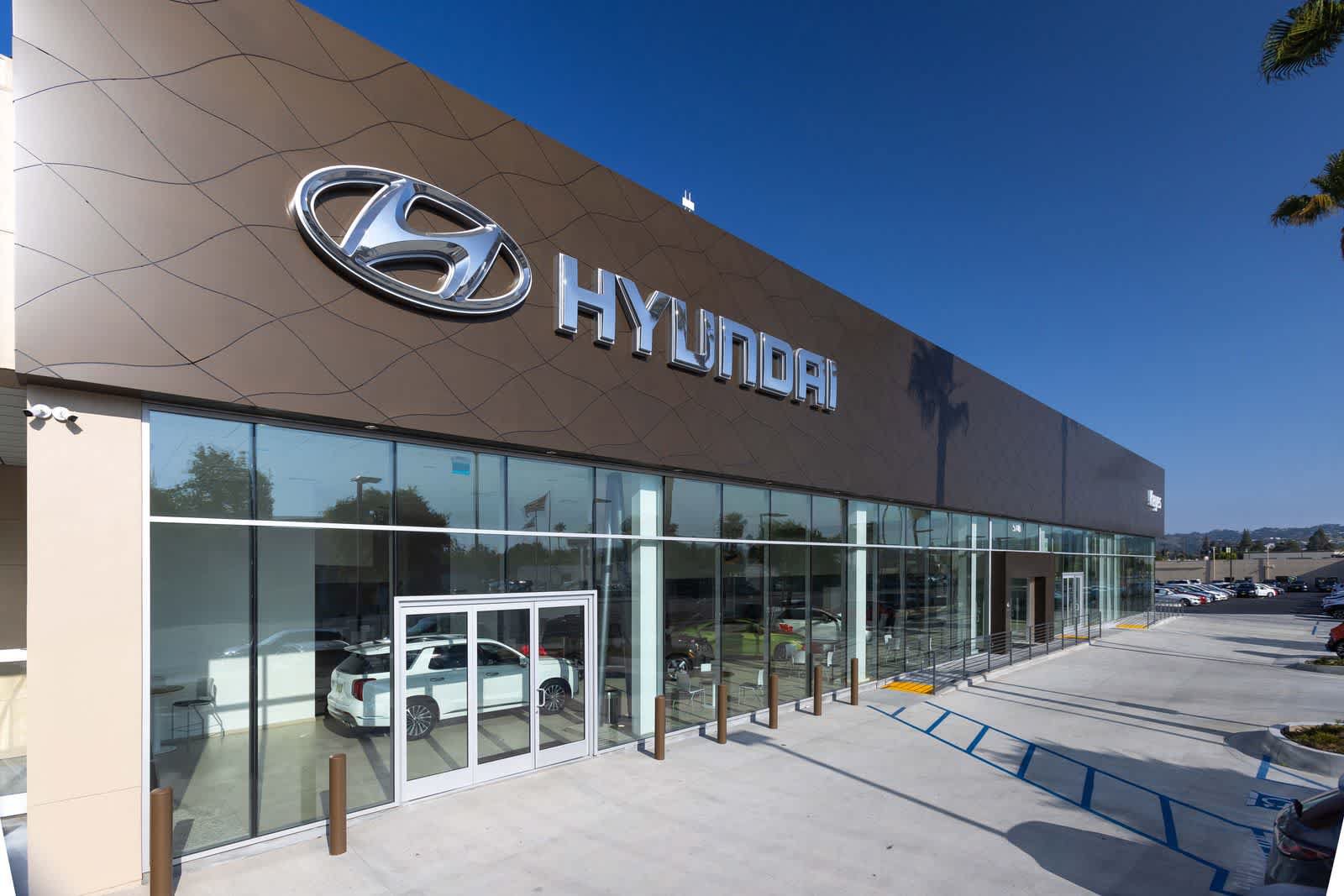 Certified 2023 Hyundai Santa Fe SE FWD image 20