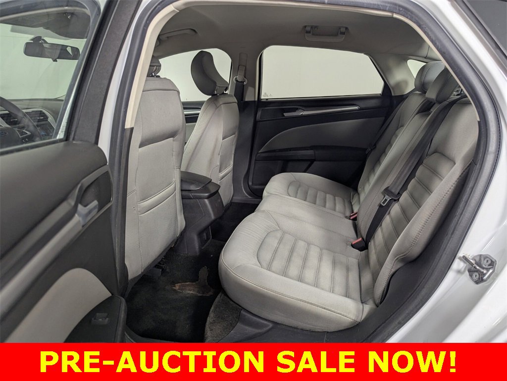 Used 2015 Ford Fusion S image 22