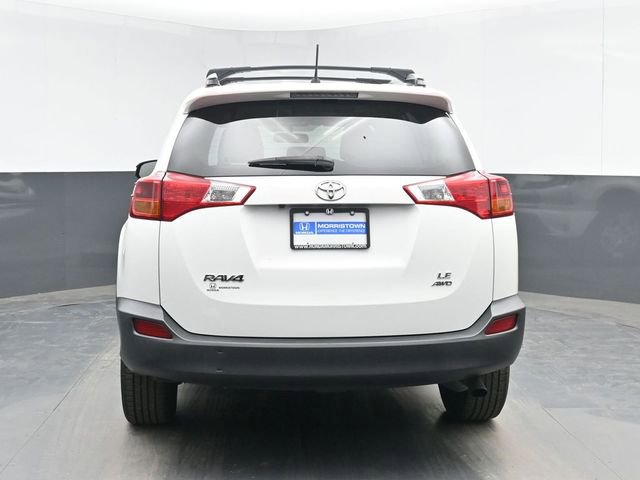 Used 2015 Toyota RAV4 LE AWD/4WD image 9