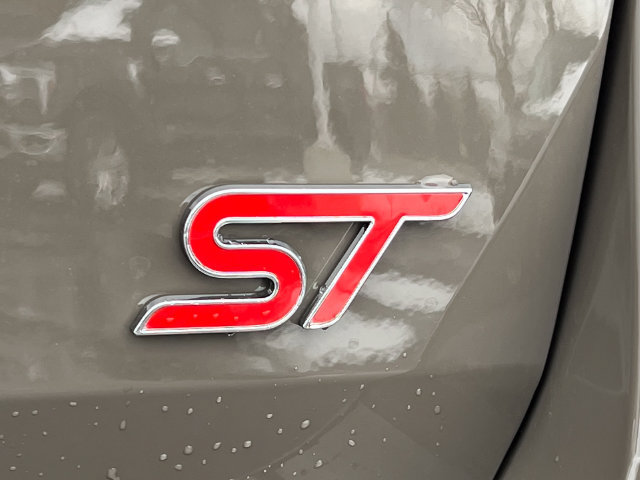 New 2026 Ford Explorer ST AWD/4WD image 2