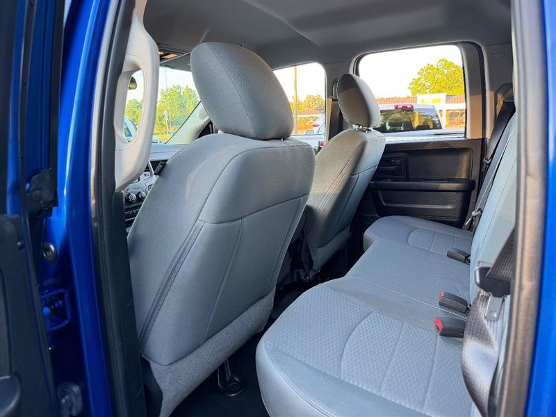 Used 2017 RAM 1500 Express AWD/4WD image 20