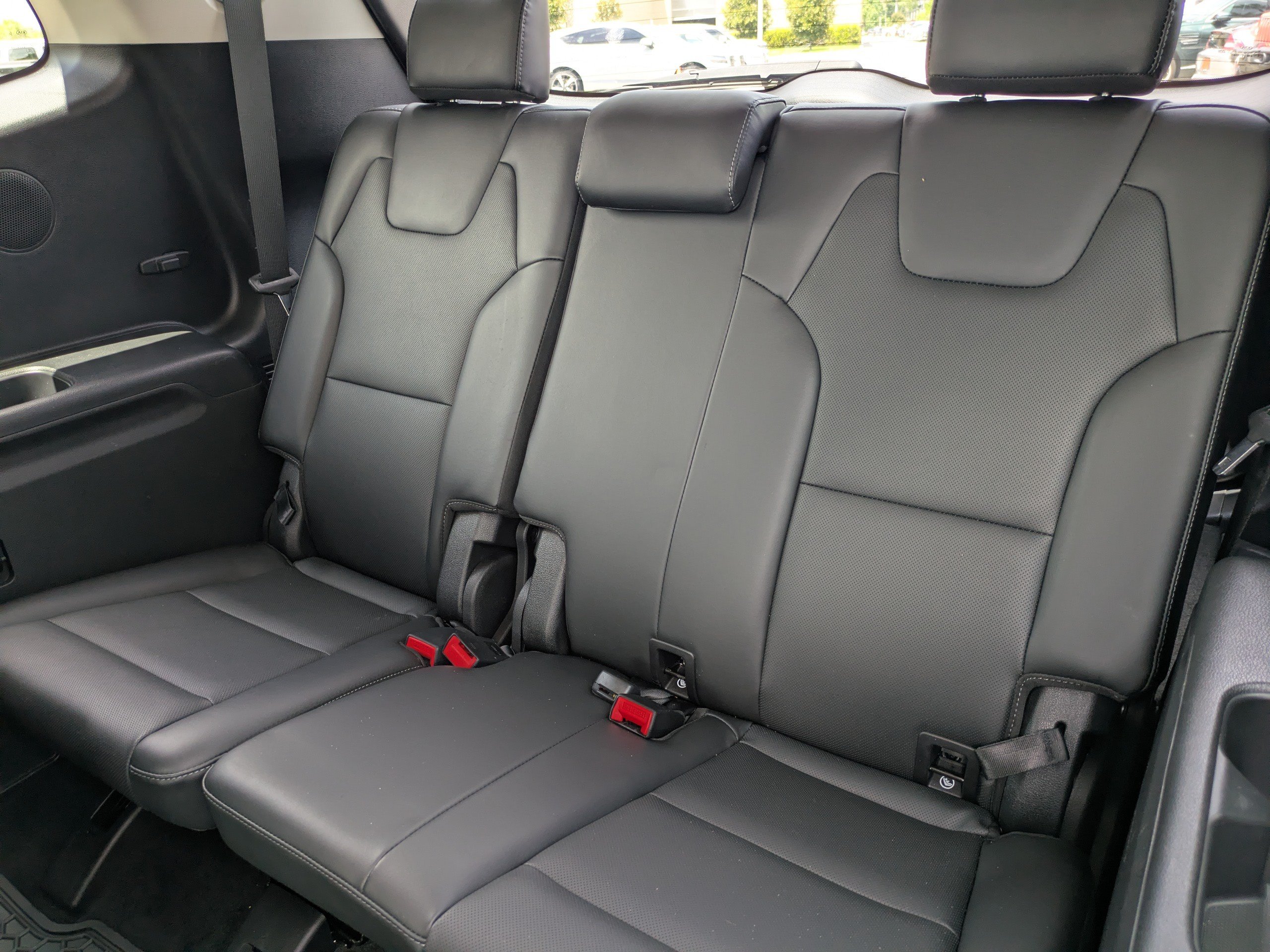 Used 2021 Kia Telluride SX w/ Towing Package FWD image 13