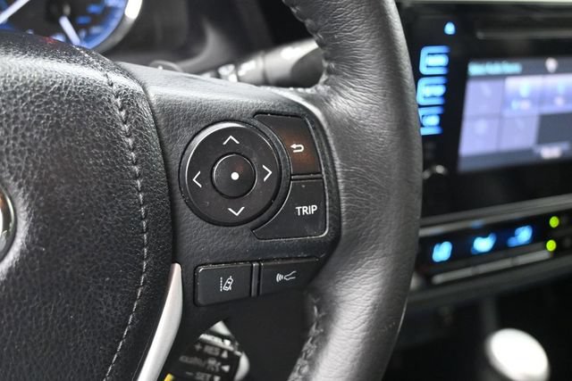 Used 2017 Toyota Corolla SE FWD image 27