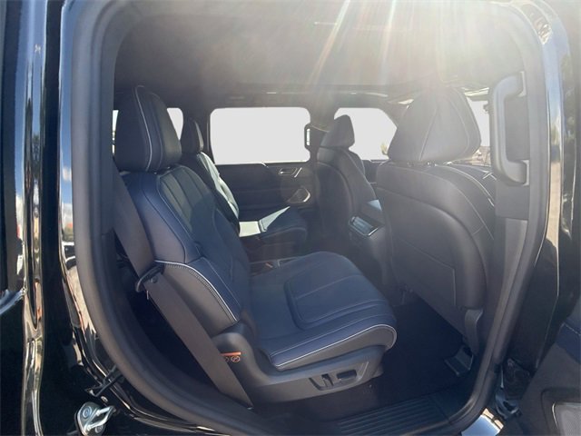 New 2026 INFINITI QX80 4WD w/ Sport Exterior Package image 25