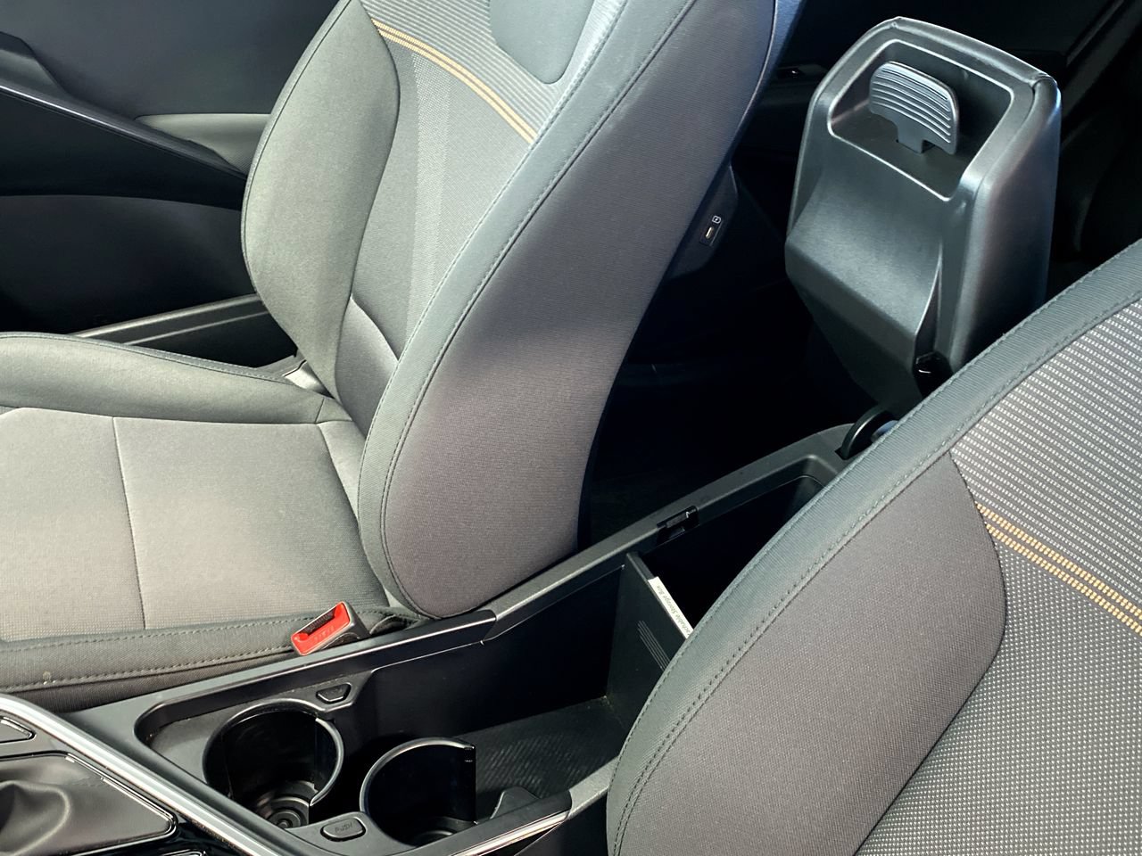 Certified 2025 Kia Niro LX FWD image 27