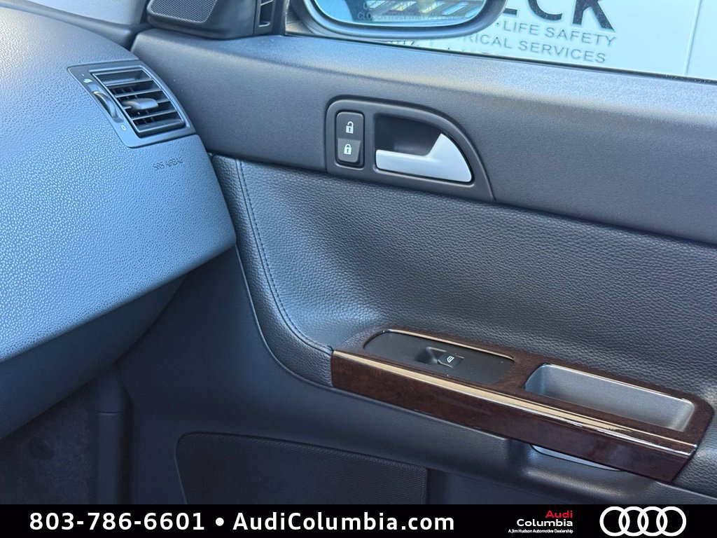 Used 2007 Volvo S40 2.4i FWD image 32