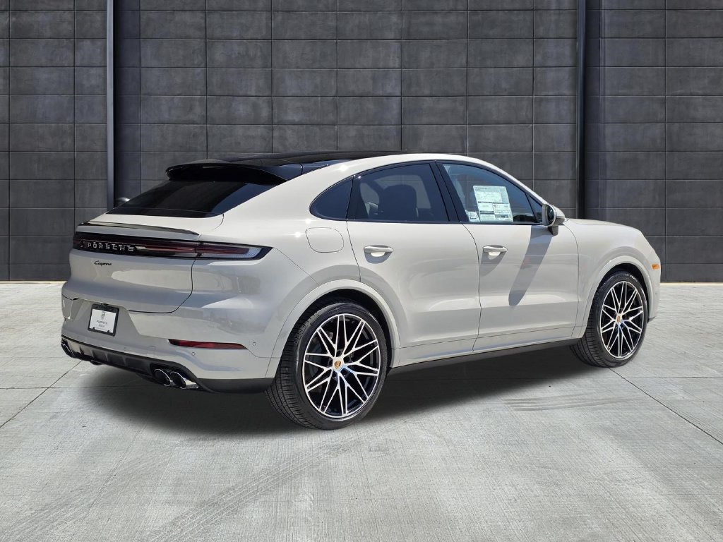 New 2026 Porsche Cayenne Coupe AWD/4WD image 8