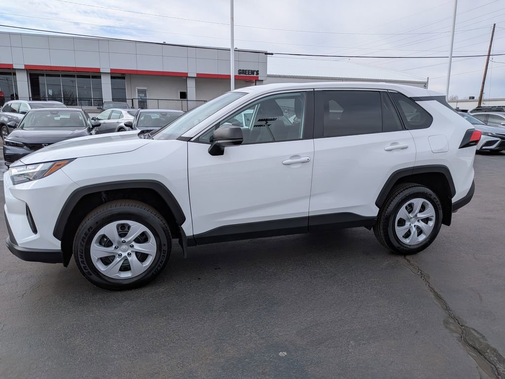 Certified 2025 Toyota RAV4 LE image 4