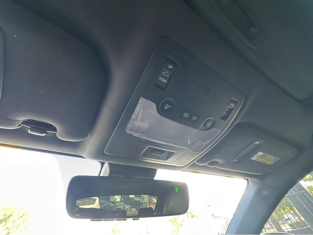 Used 2020 Lexus IS 350 F Sport w/ F Sport Package image 25