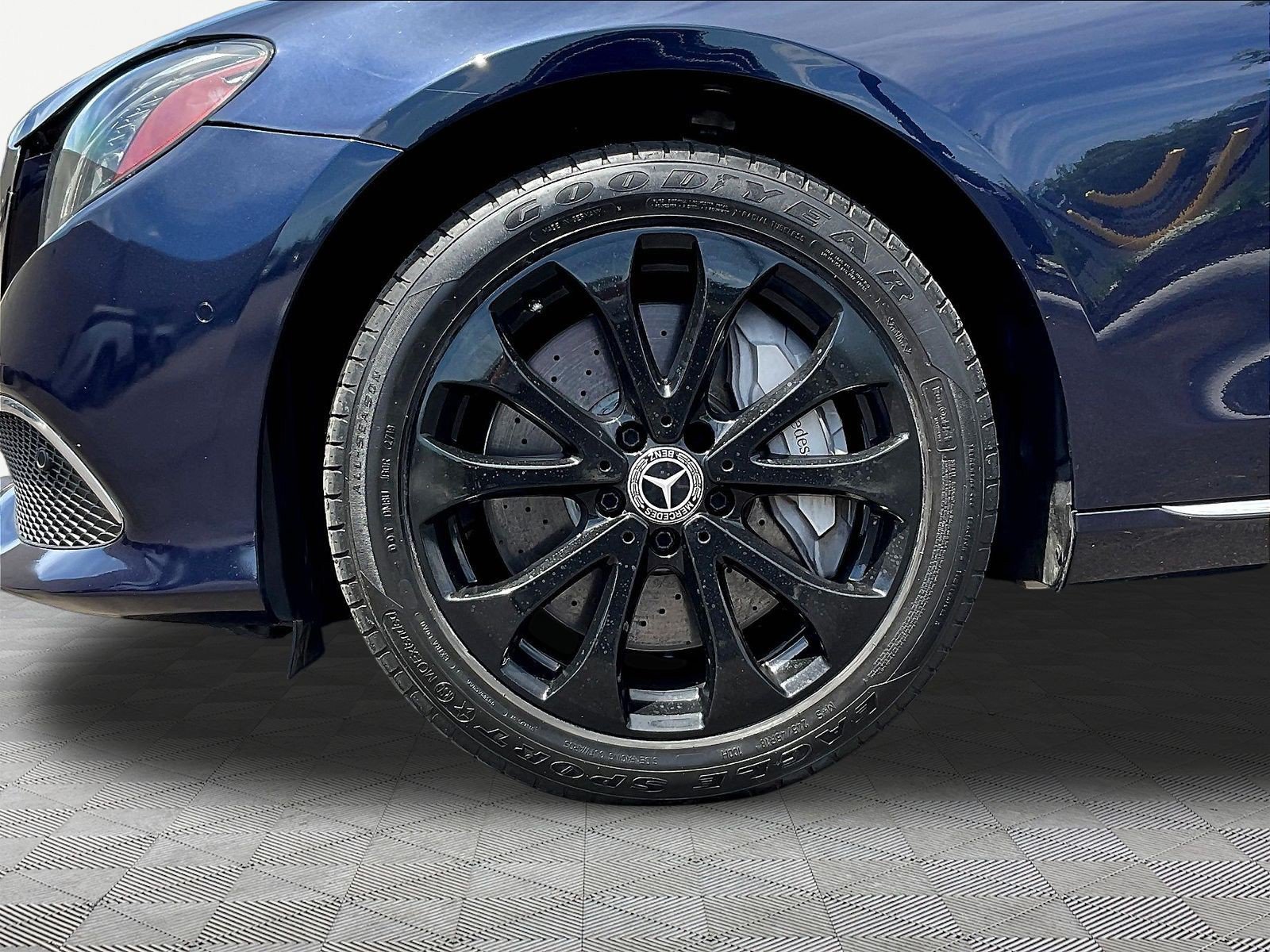Used 2019 Mercedes-Benz E 450 4MATIC Sedan w/ Premium Package image 34