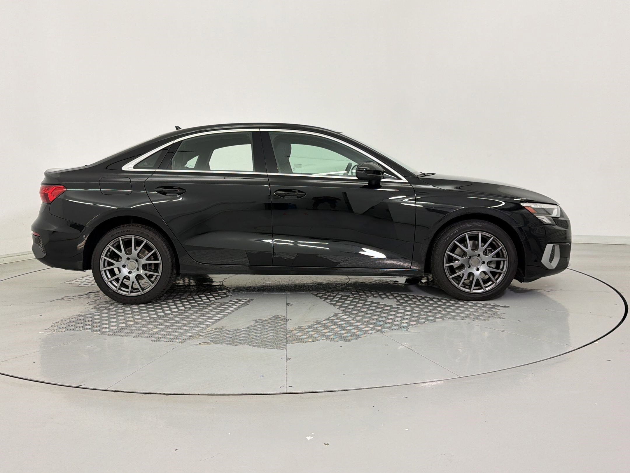 Used 2023 Audi A3 2.0T Premium w/ Convenience Package FWD image 8