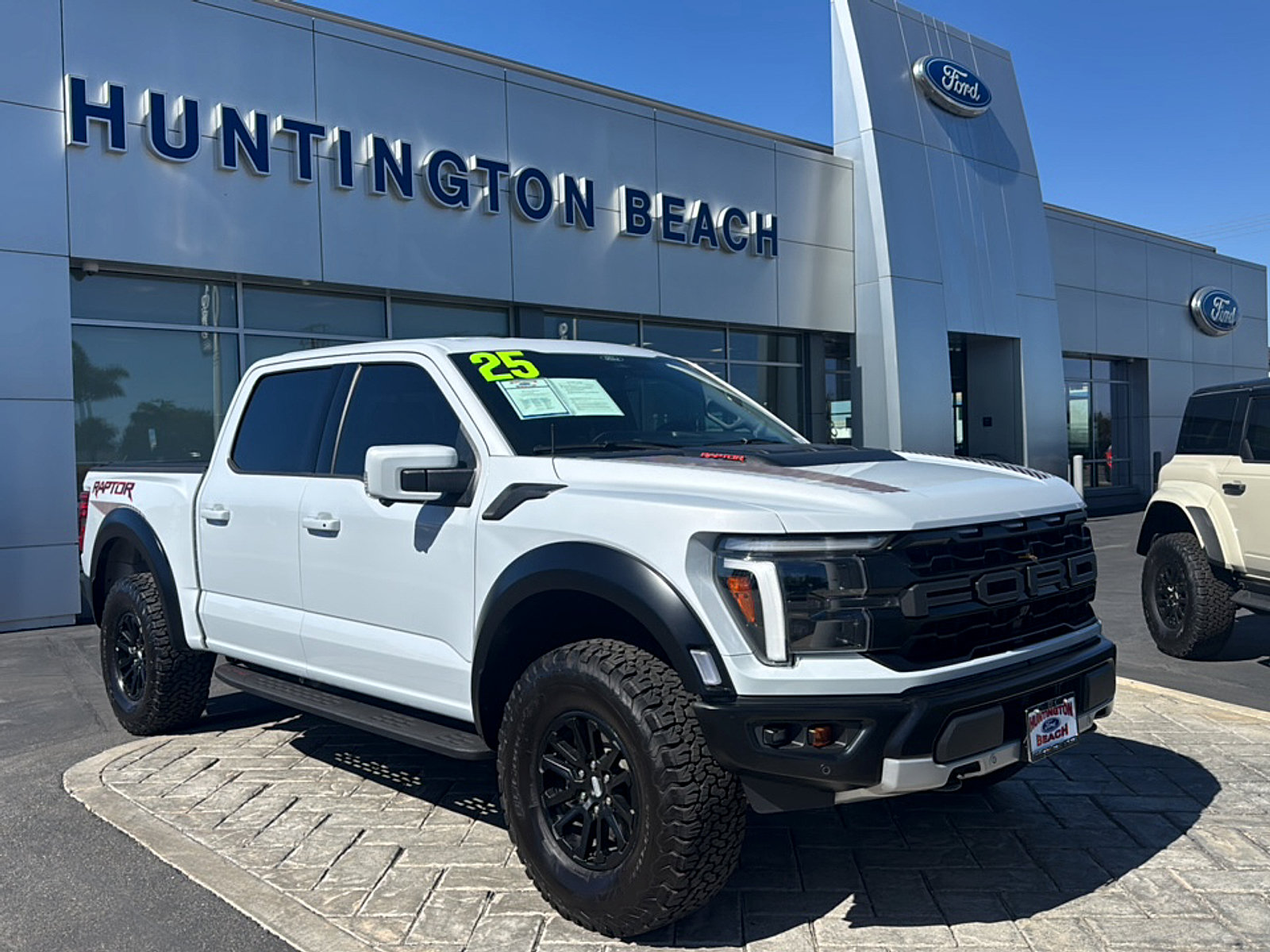 Used 2025 Ford F150 Raptor AWD/4WD image 1