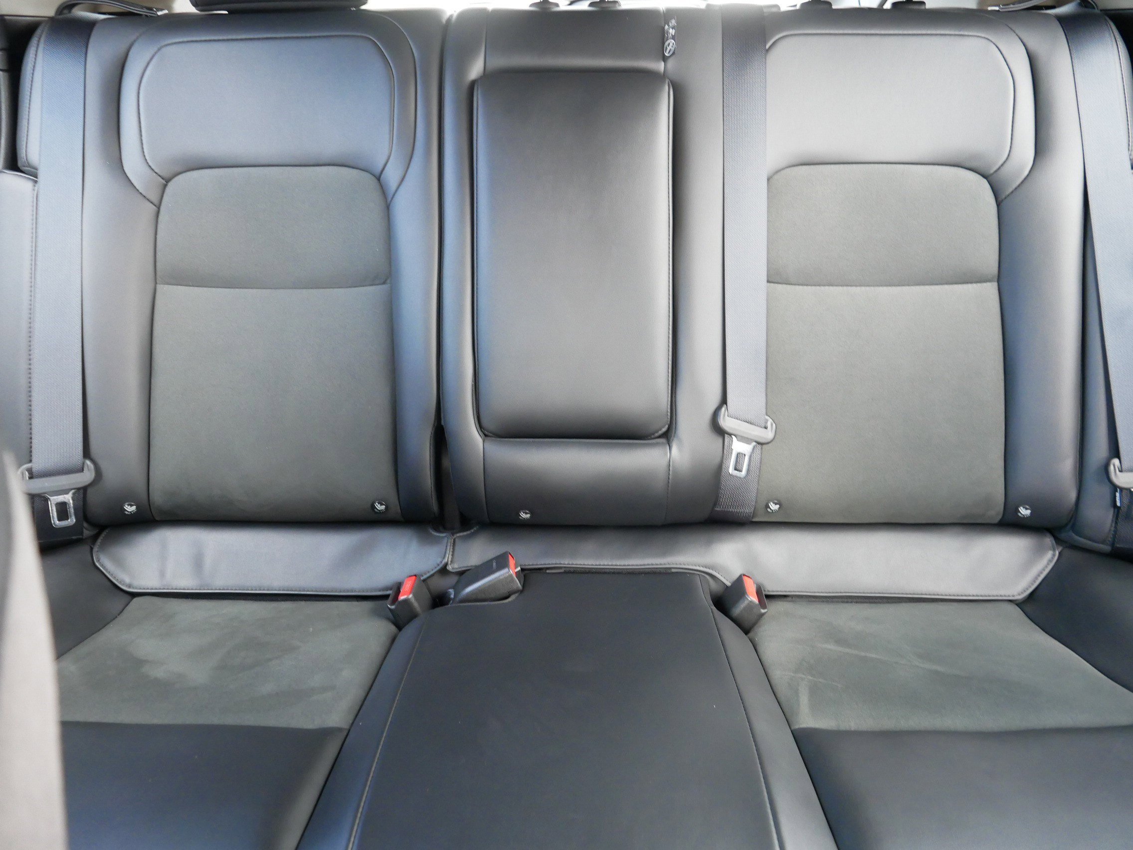 Certified 2023 Nissan Ariya AWD image 13